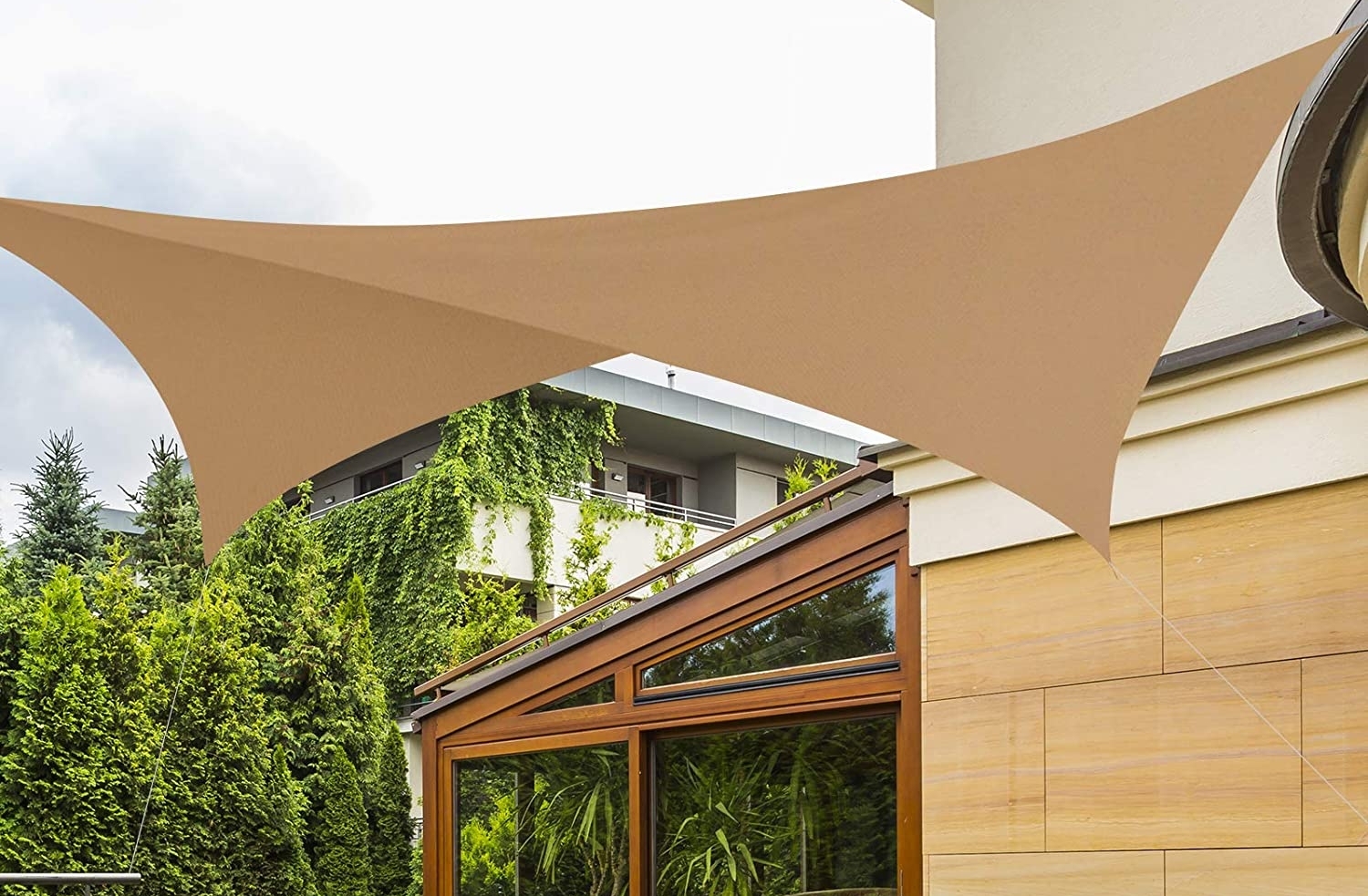 Year-Round Enjoyment: Garden Sun Shades for Seasons of Outdoor Living