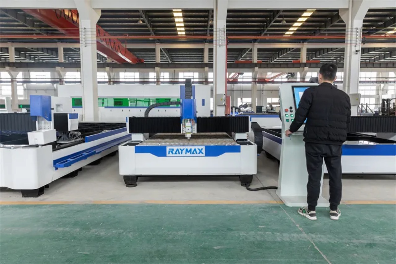 RAYMAX Intelligent Manufacturing Systems for Modern Fabrication
