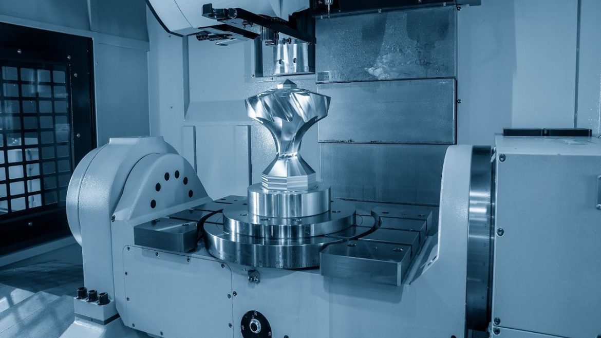 0409-19-The-Evolution-of-CNC-Machining-From-3-axis-to-5-axis